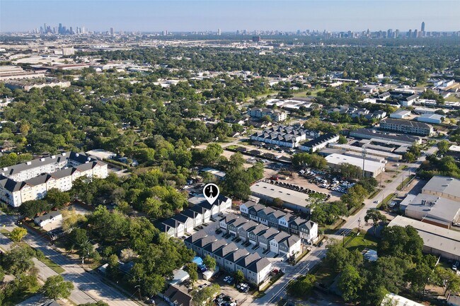 property at 2054 Johanna Crk Dr