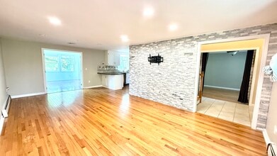 28 Walcott Green in South Windsor, CT - Building Photo - Building Photo