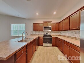 1250 Aurora Glen Dr in Rural Hall, NC - Building Photo - Building Photo