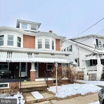 1203 Cherry St in Pottstown, PA - Building Photo