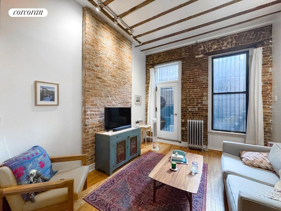 1726 Amsterdam Ave in New York, NY - Foto de edificio