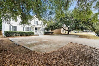 6 Commercial Row, Unit B in Charleston, SC - Building Photo - Building Photo