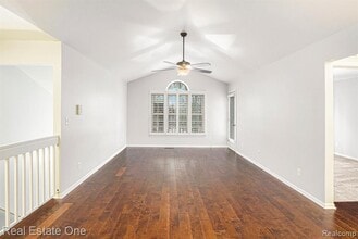 44882 Marigold Dr in Sterling Heights, MI - Building Photo - Building Photo