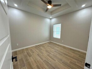 100 San Jose Dr, Unit 2 in Mission, TX - Building Photo - Building Photo