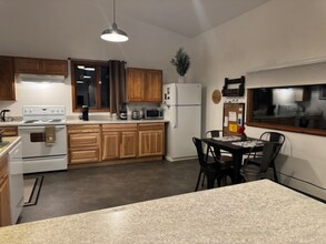 3473 Richards Dr in Juneau, AK - Building Photo - Building Photo