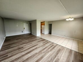 411 Ellerdale St in Saint John, NB - Building Photo - Building Photo