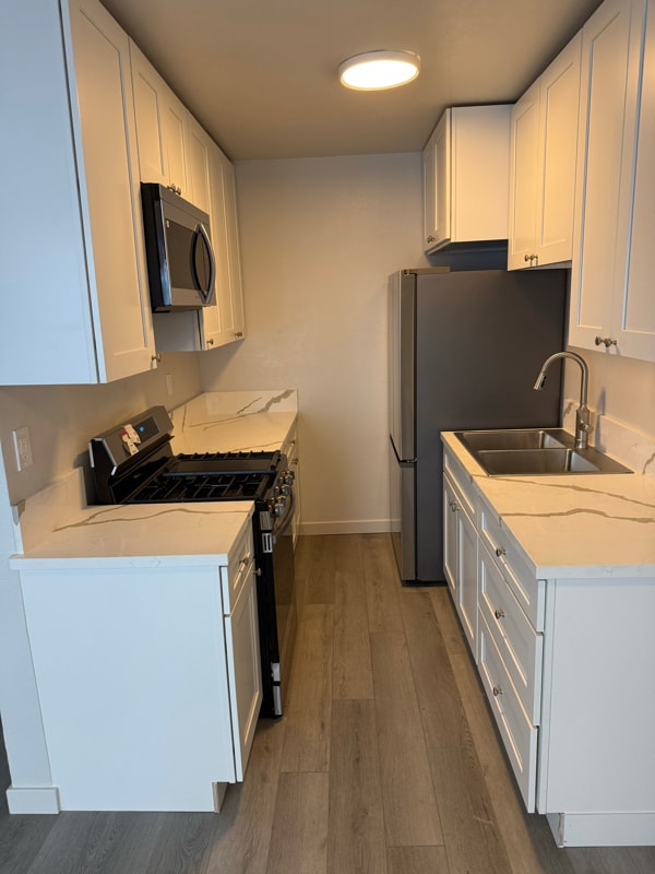 3337 S Durango Ave in Los Angeles, CA - Building Photo - Building Photo