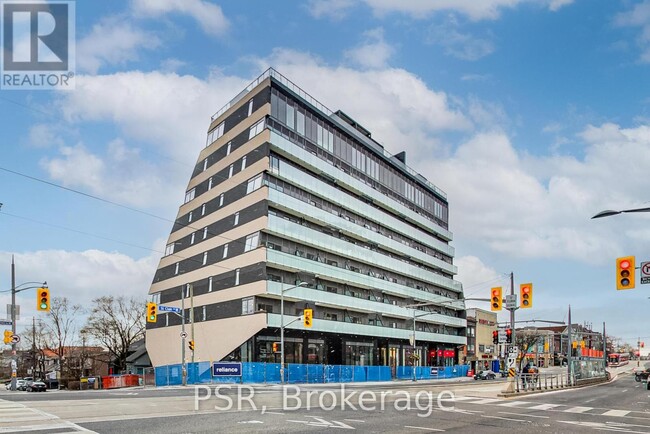 509-863 ST CLAIR Ave in Toronto, ON - Building Photo - Building Photo