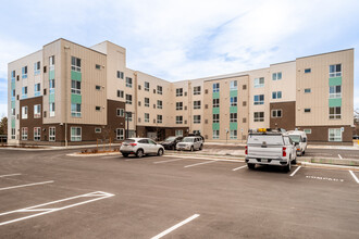 All Saints Apartments in Denver, CO - Foto de edificio - Building Photo