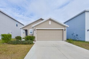 4455 SW 85 Ln in Liberty Triangle, FL - Building Photo