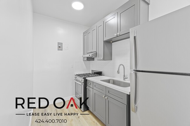516 N Harvard Blvd in Los Angeles, CA - Building Photo - Building Photo