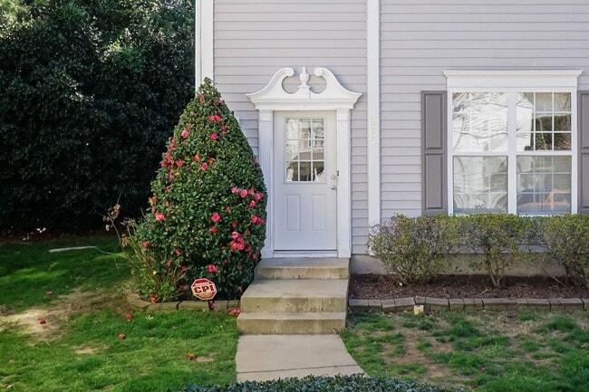 4254 Vienna Crest Dr in Raleigh, NC - Building Photo - Building Photo