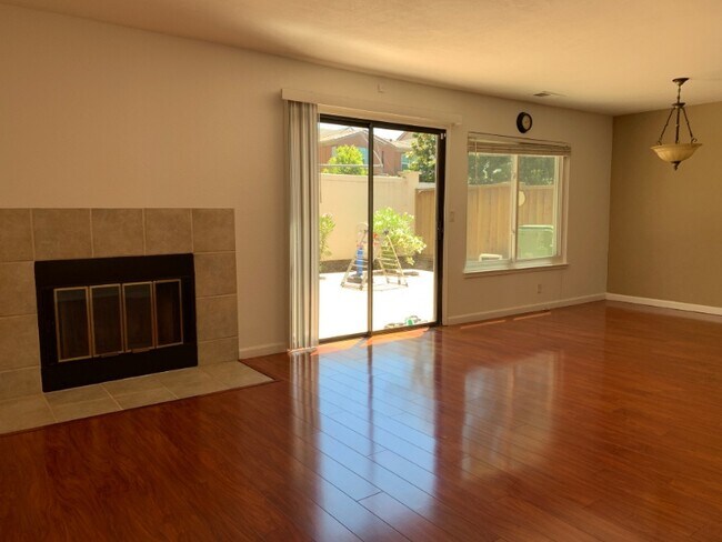 3932 Harlequin Terrace in Fremont, CA - Building Photo - Building Photo