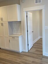 748 Fulton St W, Unit 3 in Grand Rapids, MI - Building Photo - Building Photo