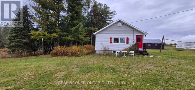 7315 Langstaff Rd in Clarington, ON - Building Photo - Building Photo