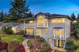 12716 8th Ave NW in Seattle, WA - Building Photo