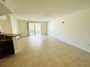 118 Zamora Ave, Unit 308 in Coral Gables, FL - Building Photo - Building Photo