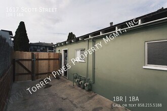 1617 Scott St in San Diego, CA - Building Photo - Building Photo