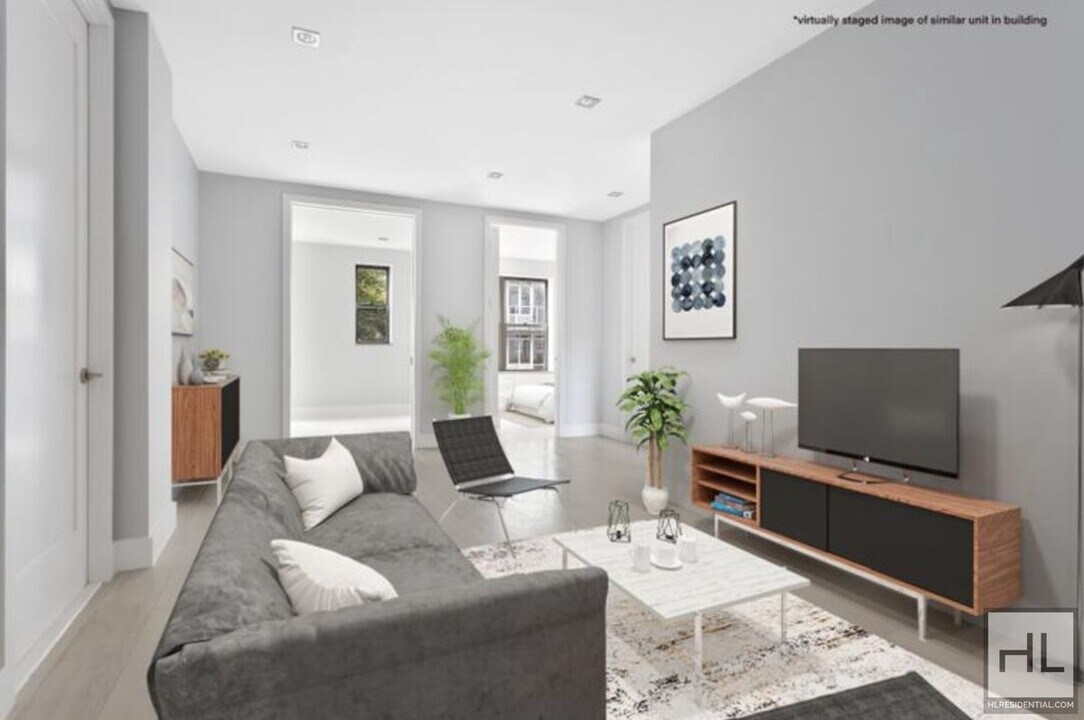 STANTON ST. in New York, NY - Building Photo