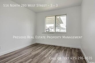 516 N 280 W St in Orem, UT - Foto de edificio - Building Photo