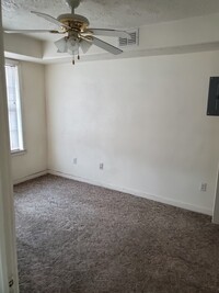 208 W 6th St, Unit Apt.#2 - 6