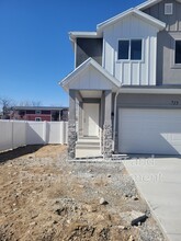 715 N 160 E in Tooele, UT - Building Photo - Building Photo