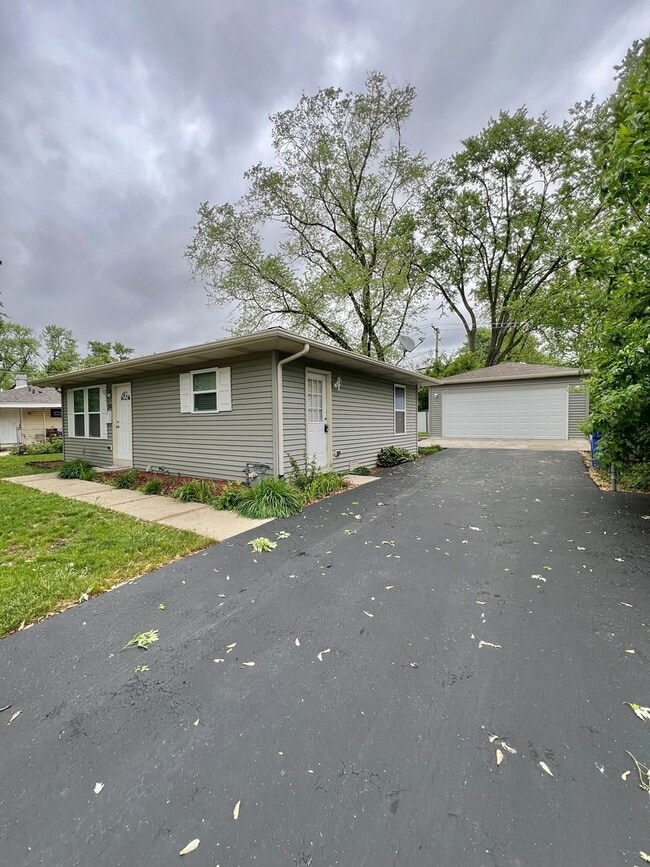 property at 102 Caddy Ave