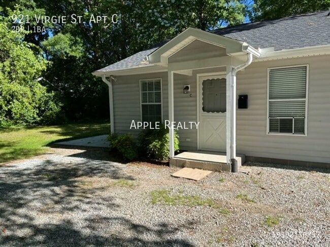 921 Virgie St in Durham, NC - Building Photo - Building Photo
