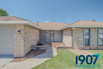 1433 SW 93rd St in Oklahoma City, OK - Building Photo - Building Photo