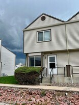 7618 Lexington Manor Dr