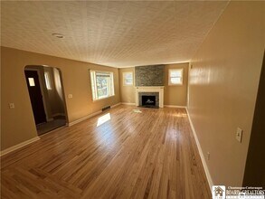 530 Prospect St in Jamestown, NY - Building Photo - Building Photo