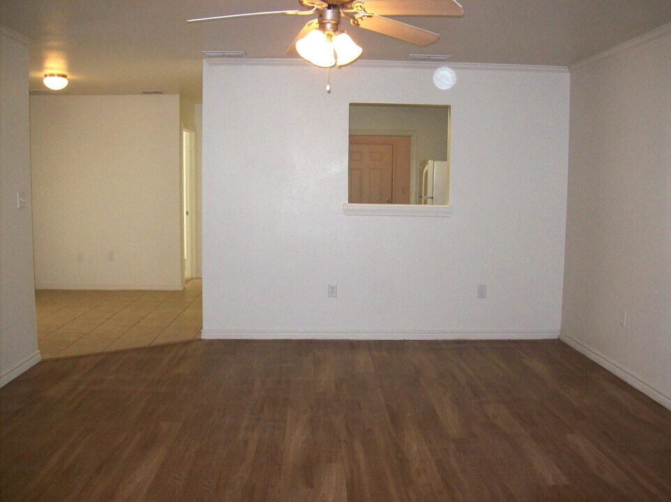 803 N Bangor Ave in Lubbock, TX - Building Photo