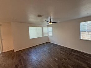 3753 Highpark Way in Clovis, CA - Building Photo - Building Photo