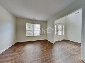 9117 Hollow Ridge Ln in Charlotte, NC - Building Photo - Building Photo