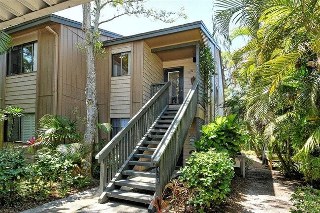 1720 Glenhouse Dr in Sarasota, FL - Foto de edificio - Building Photo