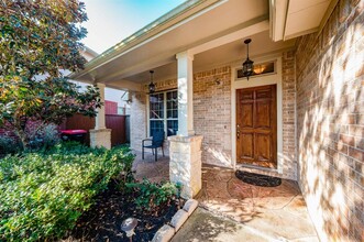 9034 Necklace Tree Ln in Katy, TX - Foto de edificio - Building Photo