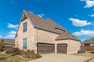 644 Windy Ridge Ln in Rockwall, TX - Building Photo - Building Photo