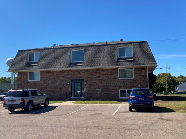 1217 Degroff St in Grand Ledge, MI - Building Photo - Building Photo