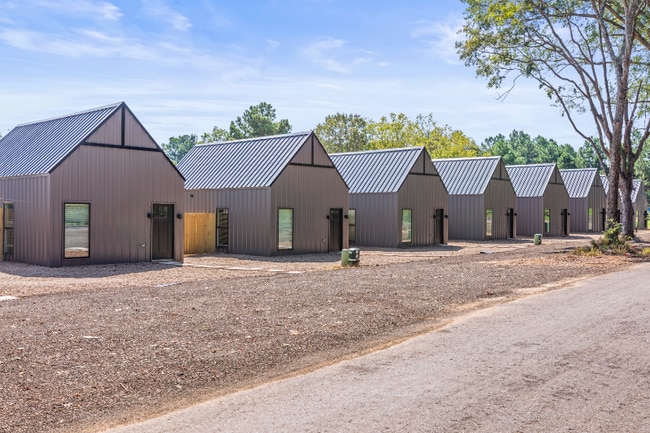 20048 County Rd 4118 in Lindale, TX - Building Photo - Building Photo