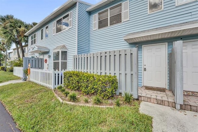 35 SW 3rd St in Pompano Beach, FL - Foto de edificio - Building Photo