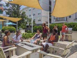 Courtyards Student Apartments in Gainesville, FL - Foto de edificio - Building Photo