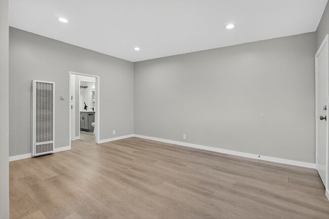 9632 Ball Rd in Anaheim, CA - Building Photo - Building Photo