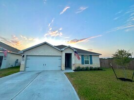 133 Antigua Dr in Rockport, TX - Building Photo