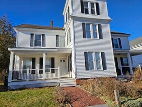 74 Common St in Barre, MA - Building Photo - Building Photo
