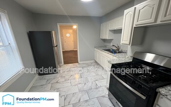 2067 Hubert Ave in Memphis, TN - Building Photo - Building Photo