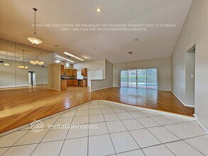 10347 NW 50th Ct in Coral Springs, FL - Foto de edificio - Building Photo