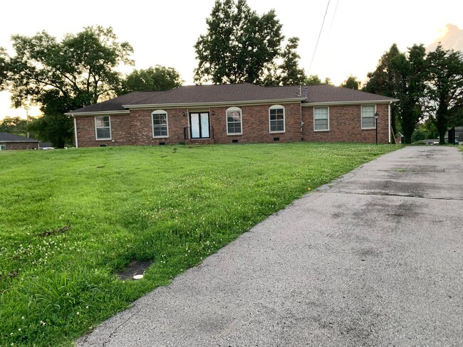 property at 1200 Blackfoot Ct