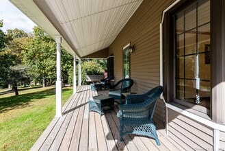131 Hemlock Dr in Deep River, CT - Building Photo - Building Photo