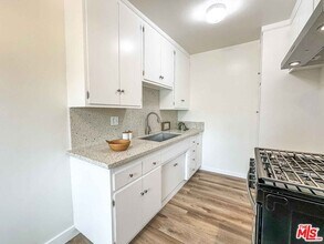 2540 3rd Ave in Los Angeles, CA - Building Photo - Building Photo