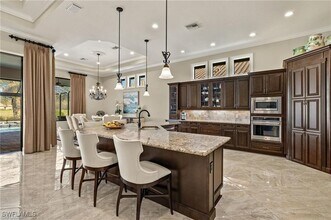12449 Lockford Ln in Naples, FL - Building Photo - Building Photo
